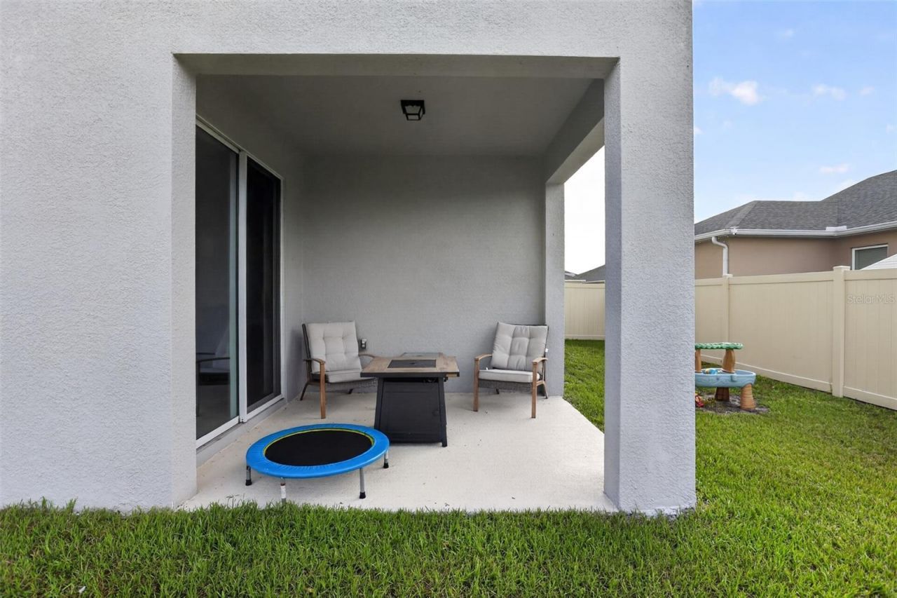 589 Jupiter Beach Road , Groveland, FL 34736 Photo