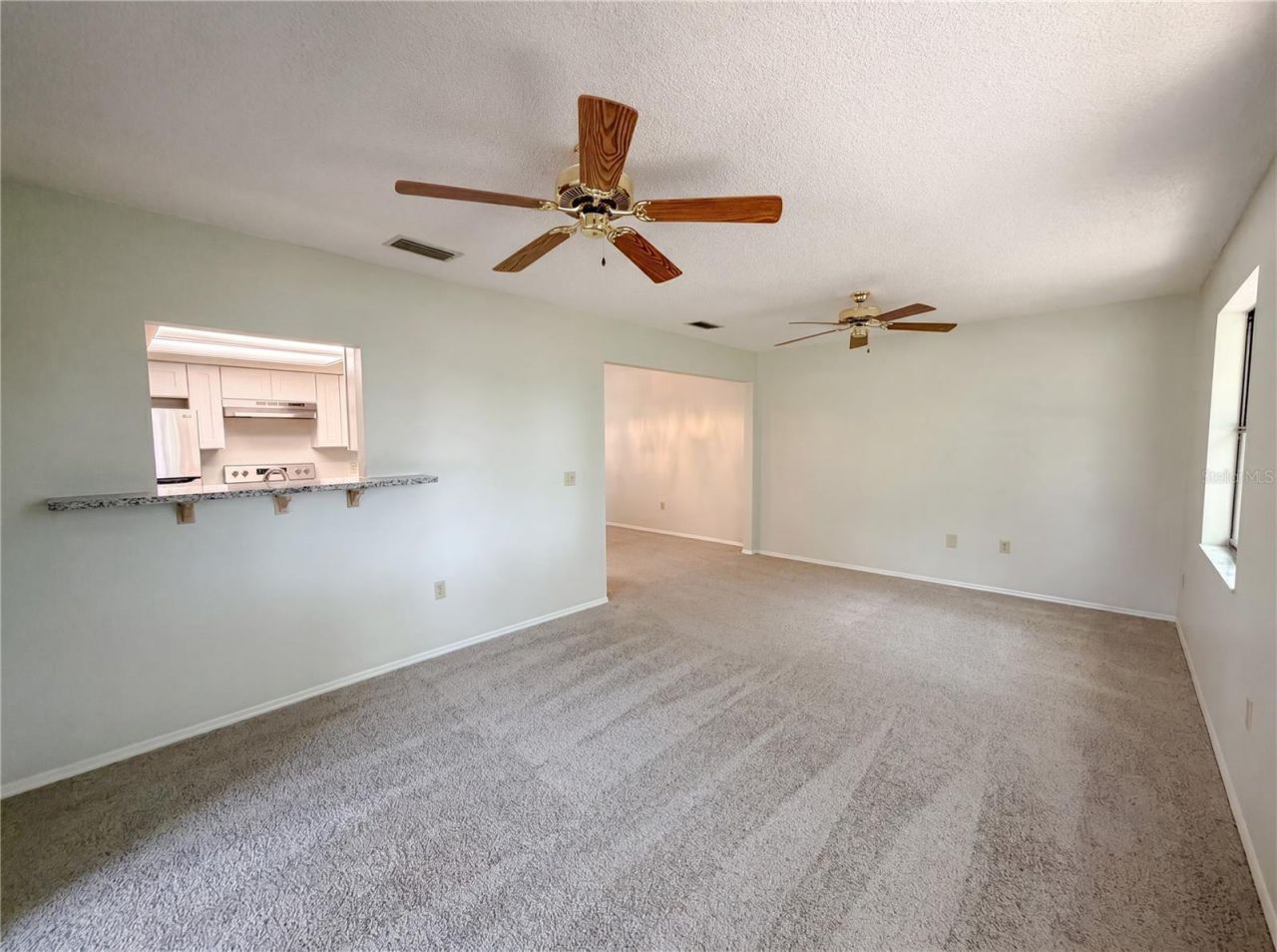 12620 Bay Hill Drive, Grand Island, FL 32735 Photo