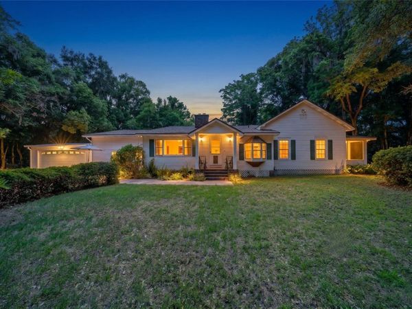 1985 NE 97TH STREED ROAD , ANTHONY, FL 32617