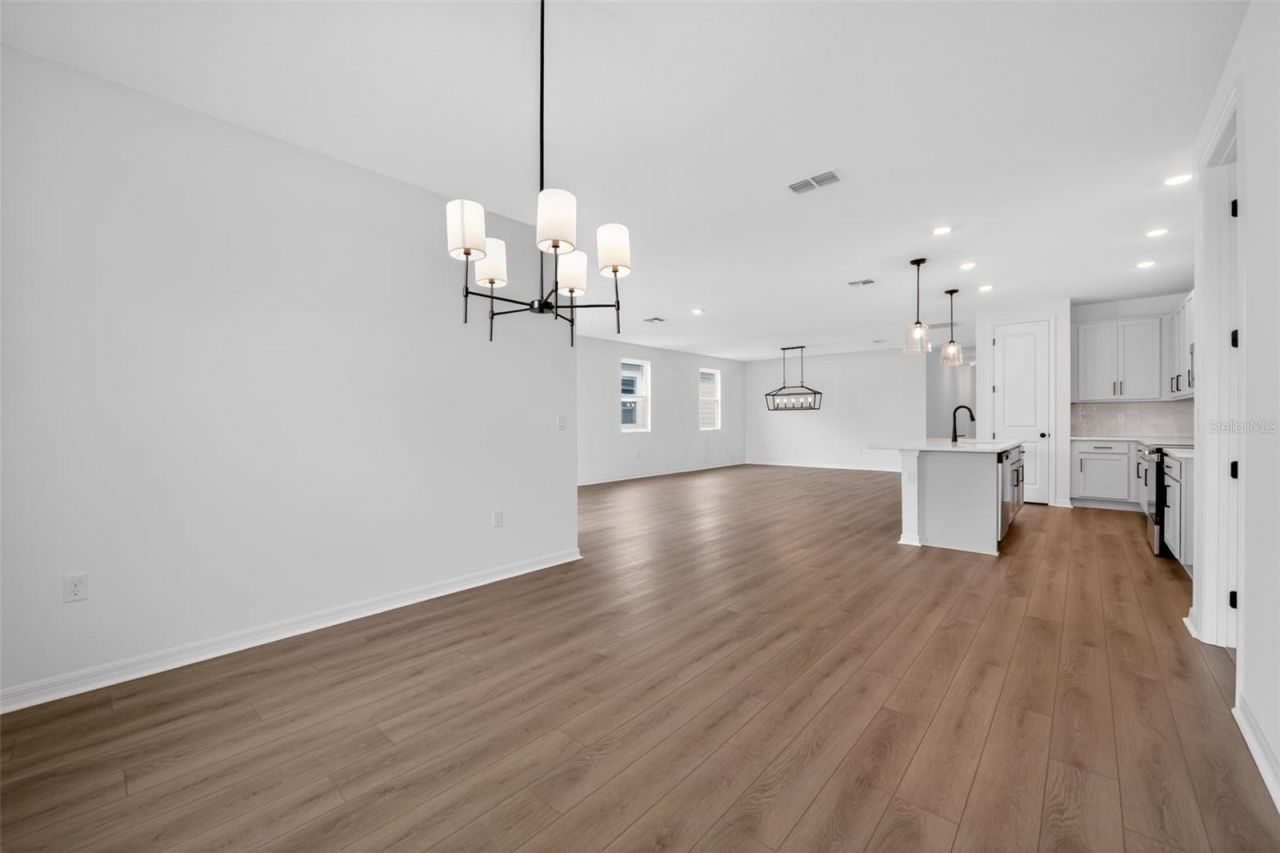 30157 Misty Pines Road, Mount Dora, FL 32757 Photo