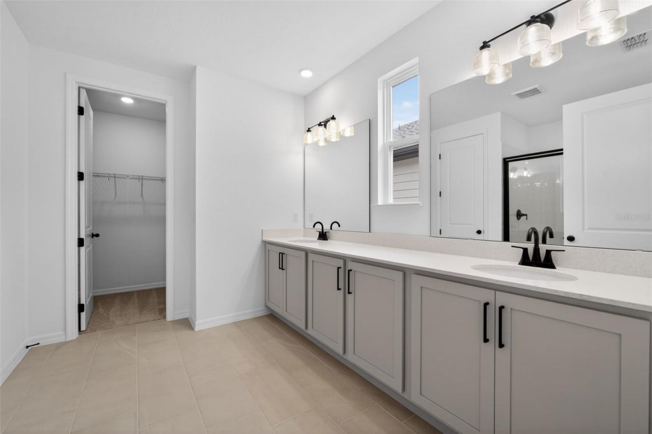 30157 Misty Pines Road, Mount Dora, FL 32757 Photo