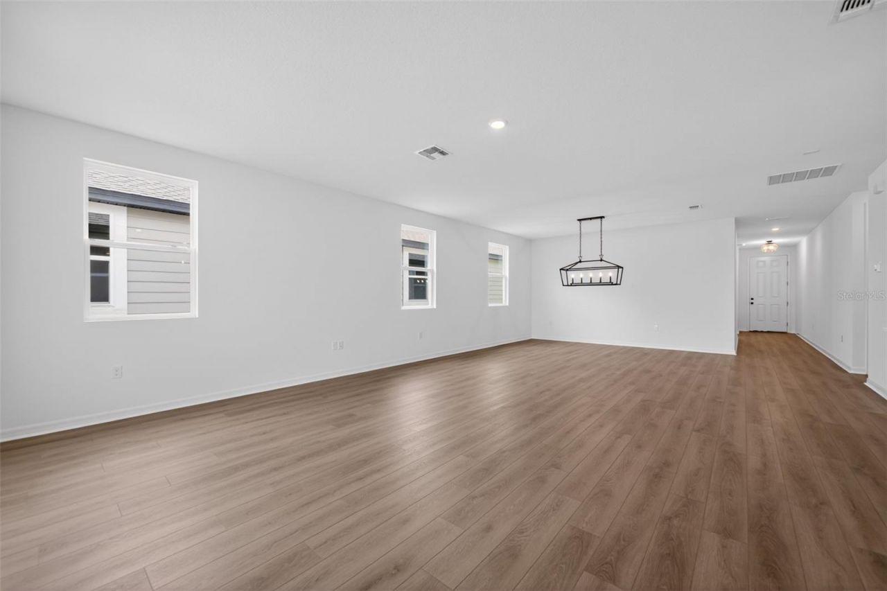 30157 Misty Pines Road, Mount Dora, FL 32757 Photo