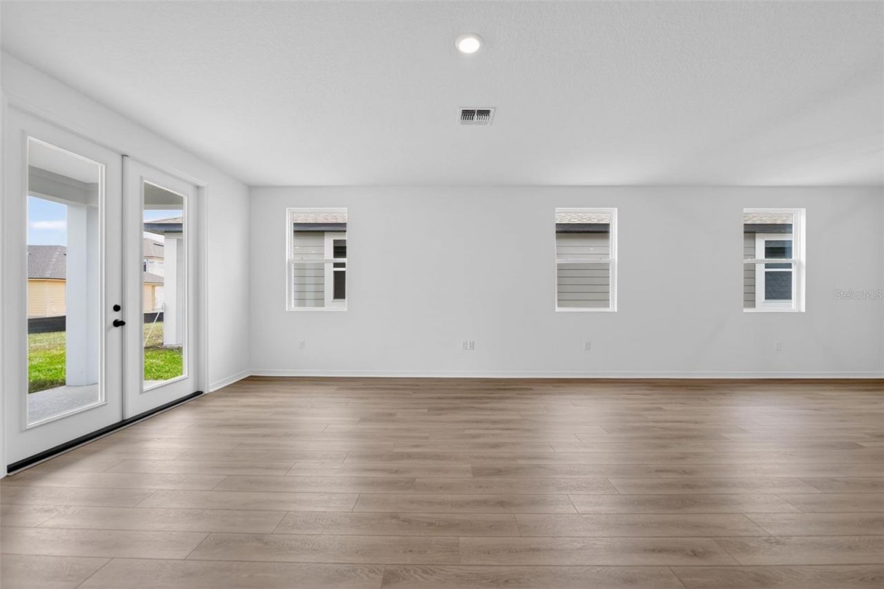 30157 Misty Pines Road, Mount Dora, FL 32757 Photo