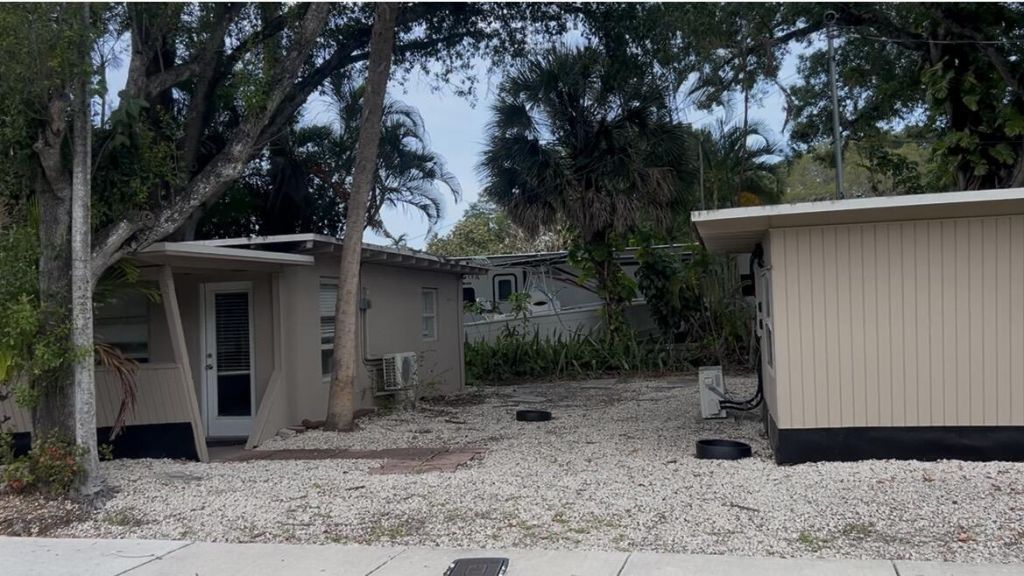 1839 SW 23rd Street, Fort Lauderdale, FL 33315 Photo