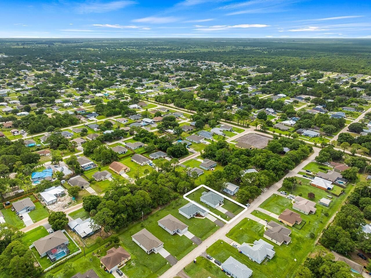 8186 104th Court, Vero Beach, FL 32967 Photo