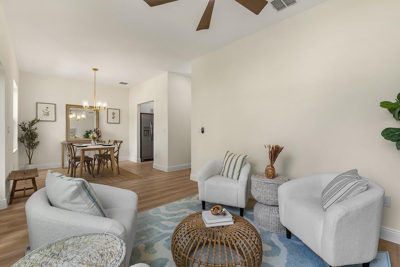 8186 104th Court, Vero Beach, FL 32967 Photo