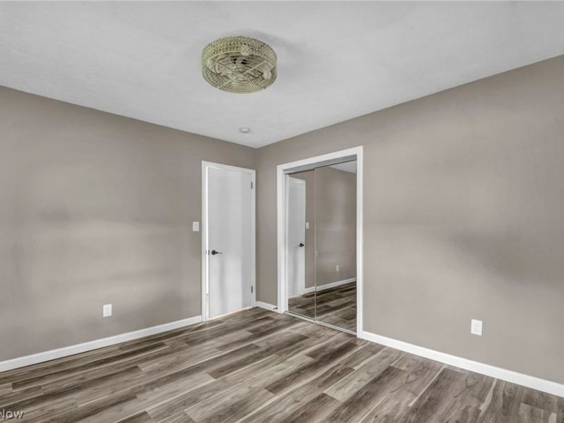 1279 Elmwood Road, Mayfield Heights, OH 44124 Photo 25