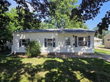 2309 N Fairmount Street, Davenport, IA 52804