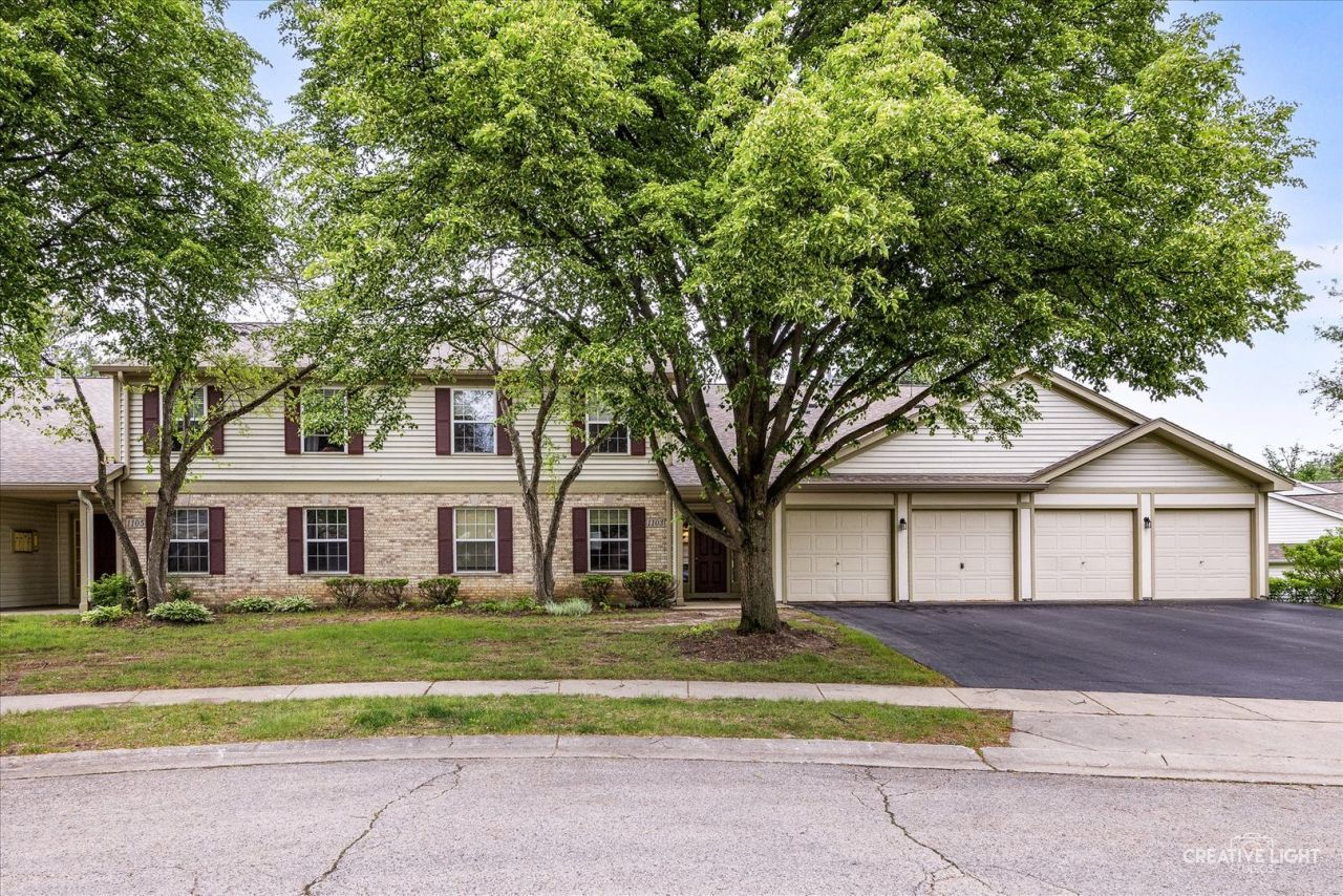 1103 Stratford Court, Unit C, Elgin, IL 60120 Main Photo