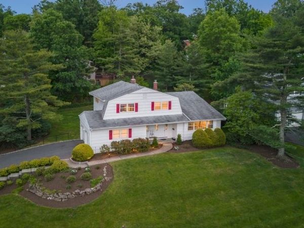 7 Syme Ave, West Orange, NJ 07052