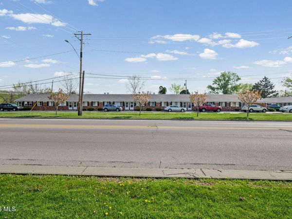 1624-1650 Michigan Avenue, Maumee, OH 43537