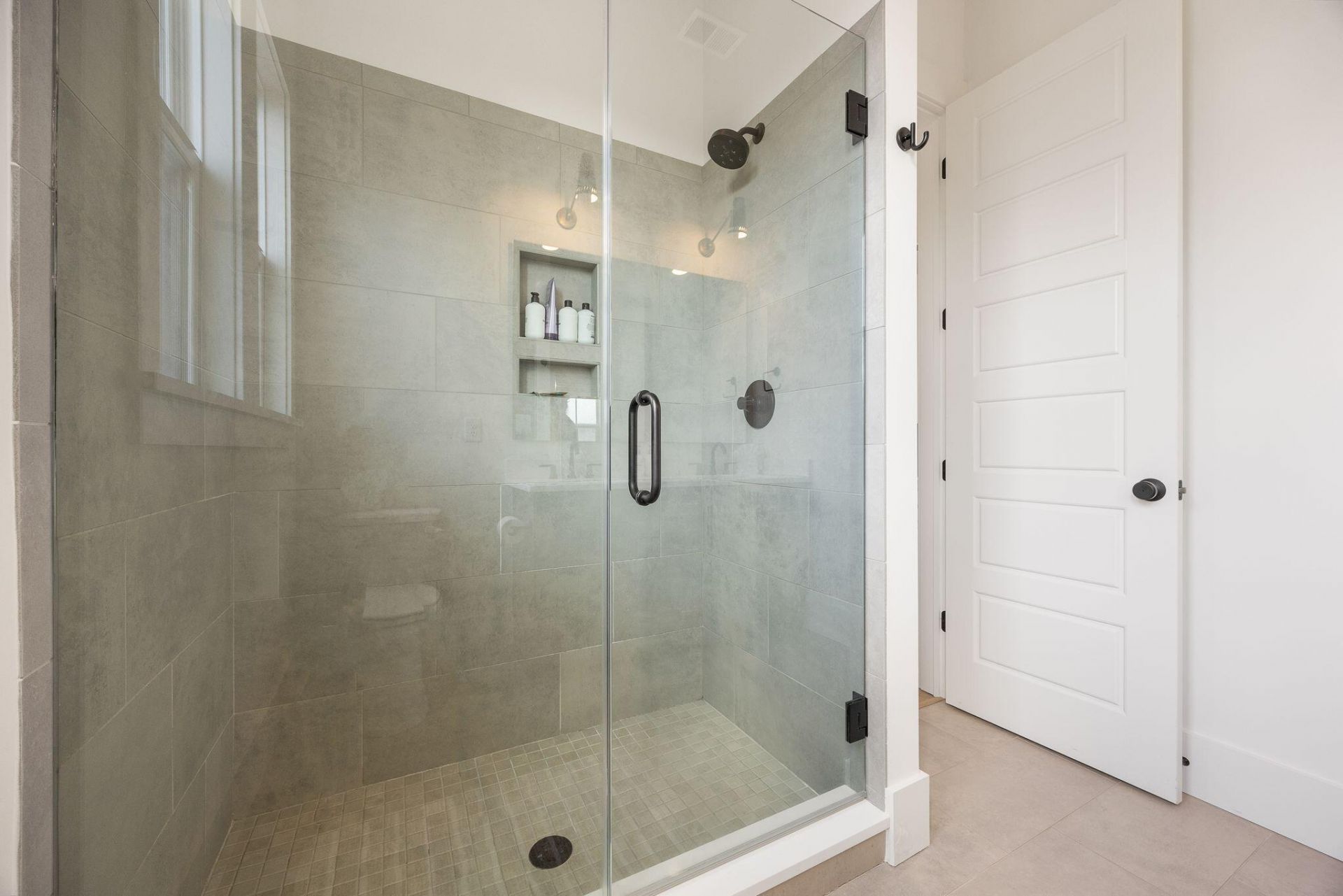 2551 Helmsman Road Photo 18