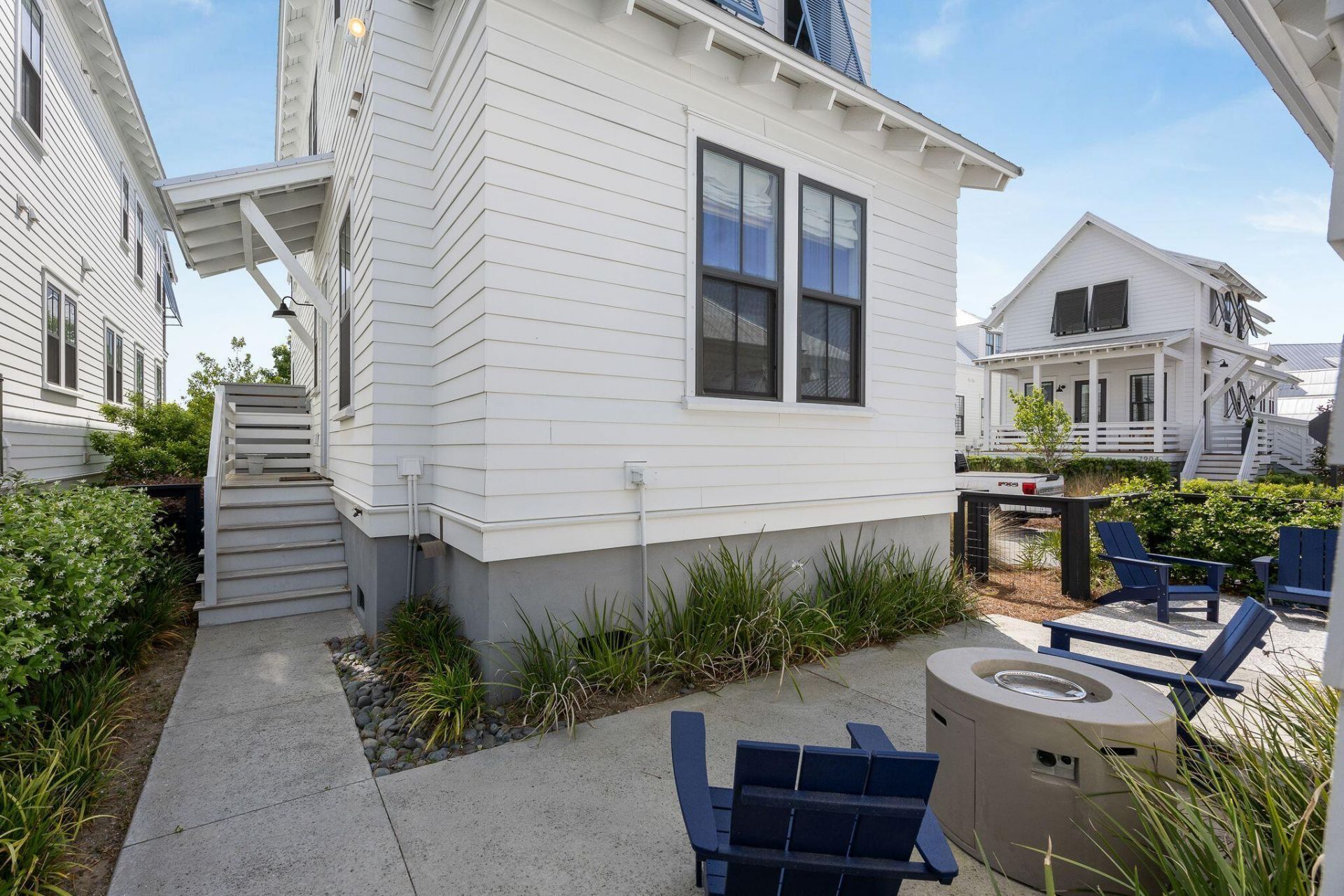 2551 Helmsman Road Photo 27