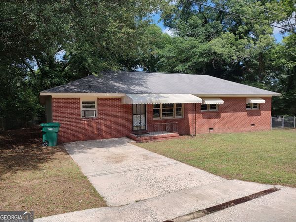 98 New Street, Roberta, GA 31078