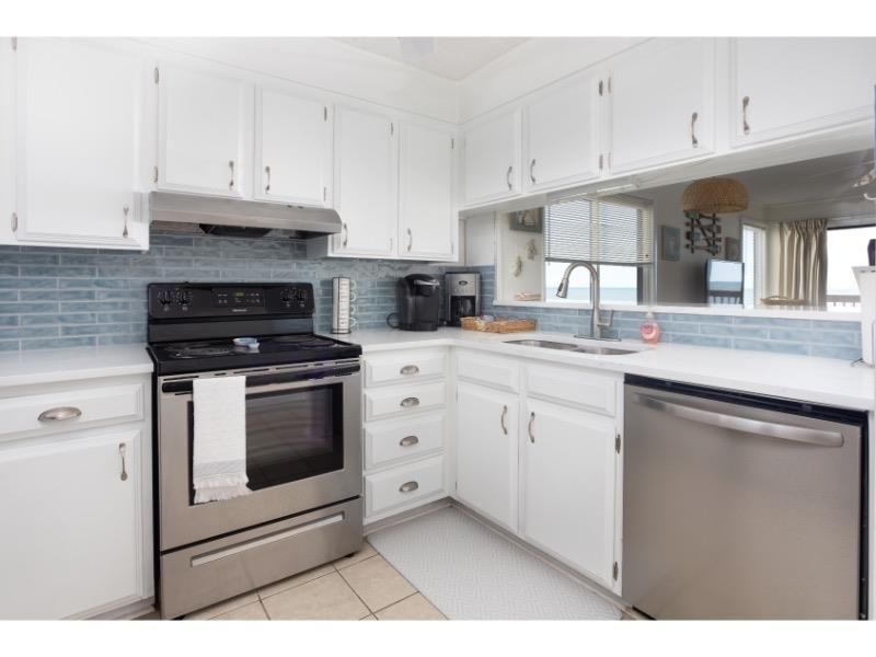 1711 Ocean Blvd. S  Photo 4
