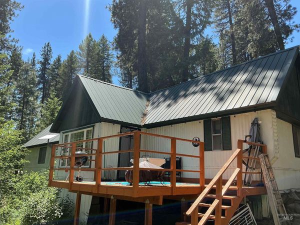17 Summer Dr, Garden Valley, ID 83622