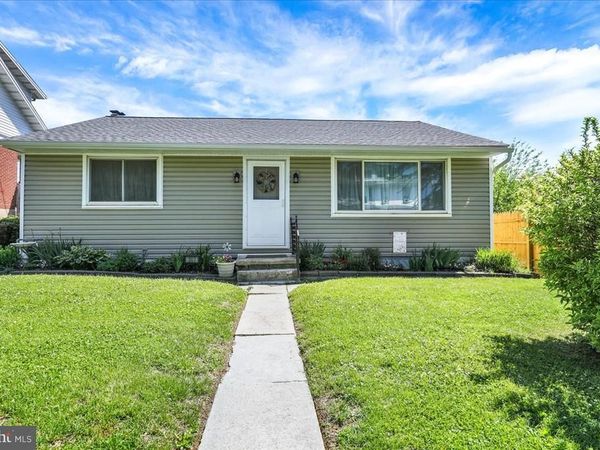 307 SUMMIT AVENUE, READING, PA 19607