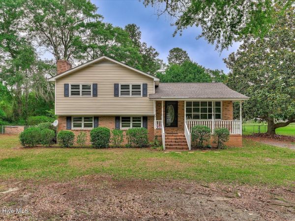 15430 U.S. 78, Williston, SC 29853