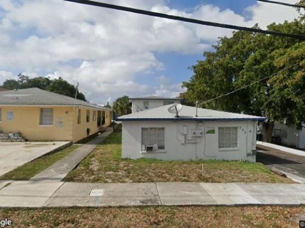 709 11th Street, Unit 2, West Palm Beach, FL 33401
