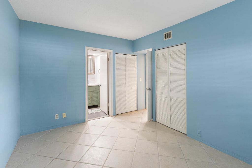 3351 Spanish Trail, Unit 115, Delray Beach, FL 33483 Photo
