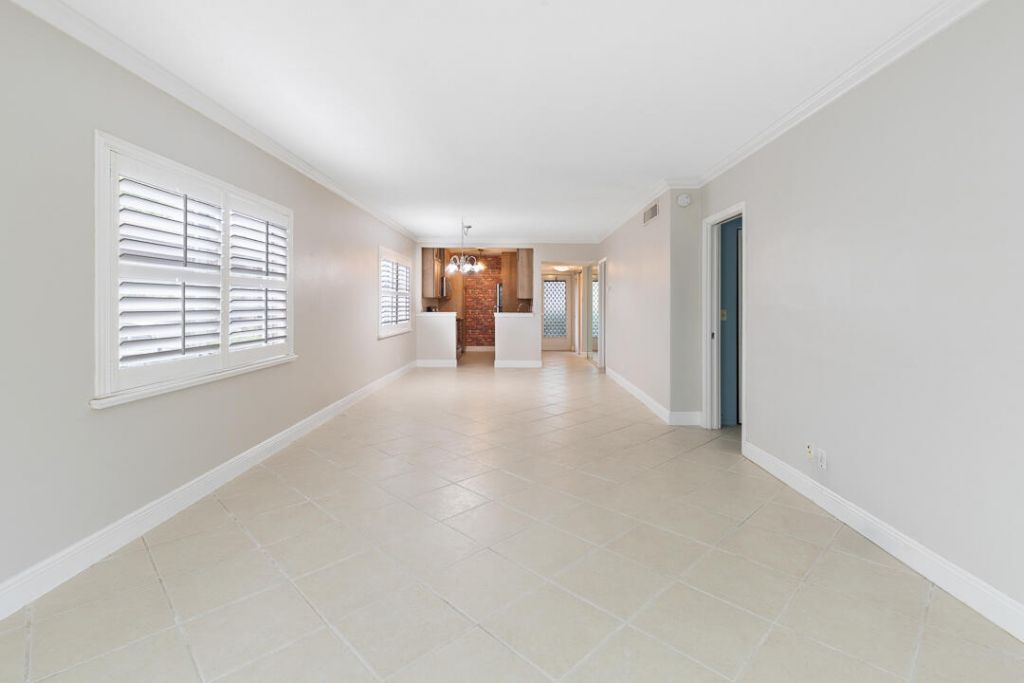 3351 Spanish Trail, Unit 115, Delray Beach, FL 33483 Photo
