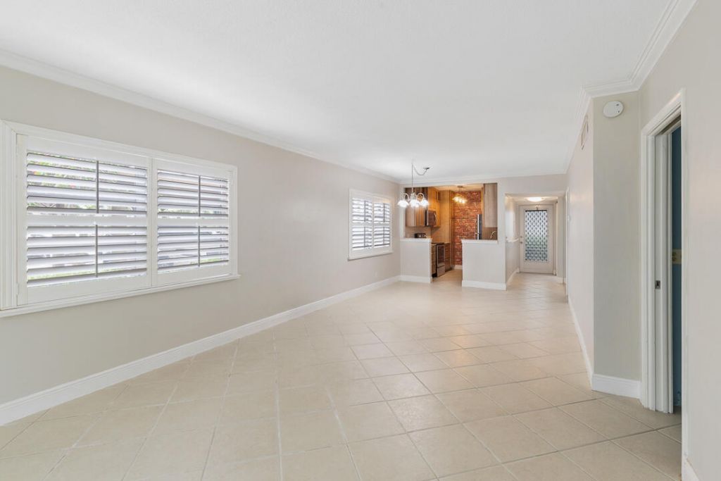 3351 Spanish Trail, Unit 115, Delray Beach, FL 33483 Photo