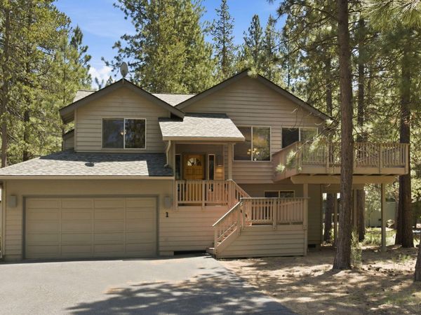 57158 Killdeer Lane, Unit 1, Bend, OR 97707