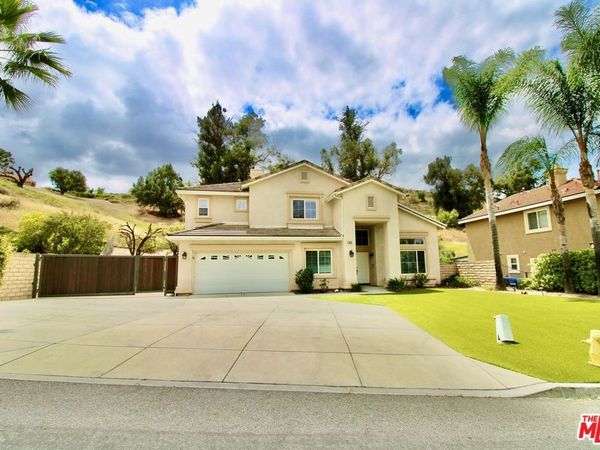 1124 Acapulco Avenue , Simi Valley, CA 93065