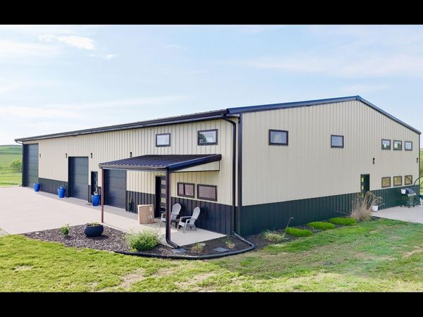 2835 185th, Moville, IA 51039