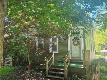 6857 Webster Road, Orchard Park, NY 14127