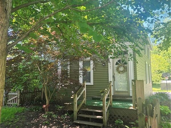 6857 Webster Road, Orchard Park, NY 14127
