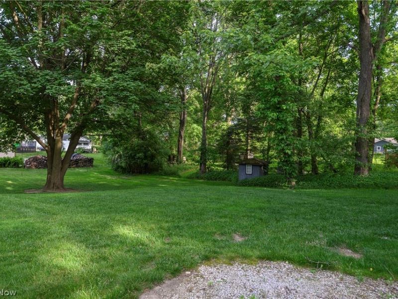 7660 Akron Avenue NW, Canal Fulton, OH 44614 Photo 11