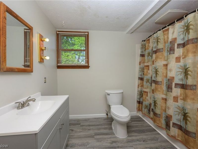 7660 Akron Avenue NW, Canal Fulton, OH 44614 Photo 24
