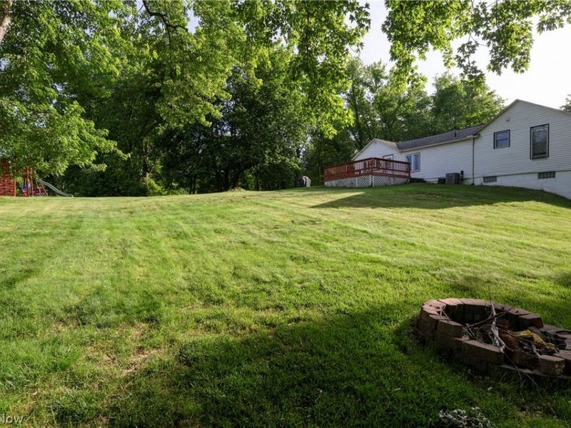 7660 Akron Avenue NW, Canal Fulton, OH 44614 Photo 6