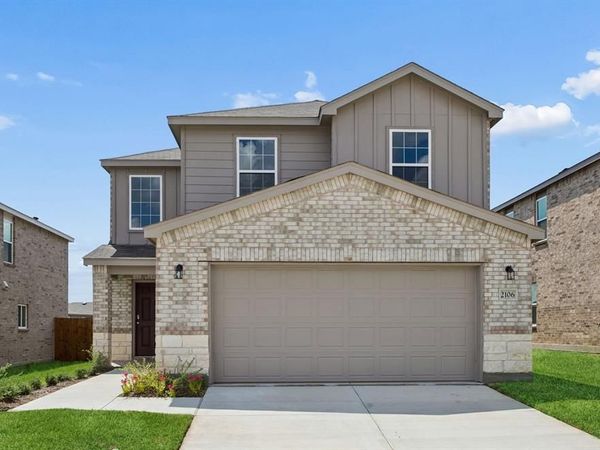 2106 Sugar Maple Lane, Forney, TX 75126