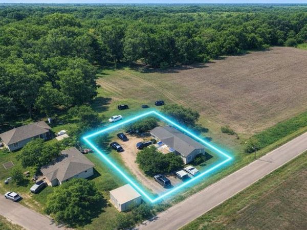 508 Summit Street, Farmersville, TX 75442