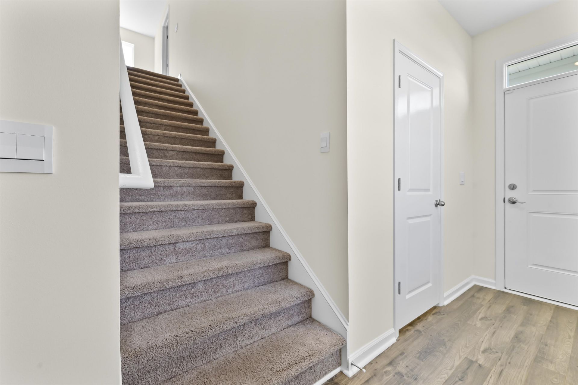 4005 Sweetspire Court Photo 11