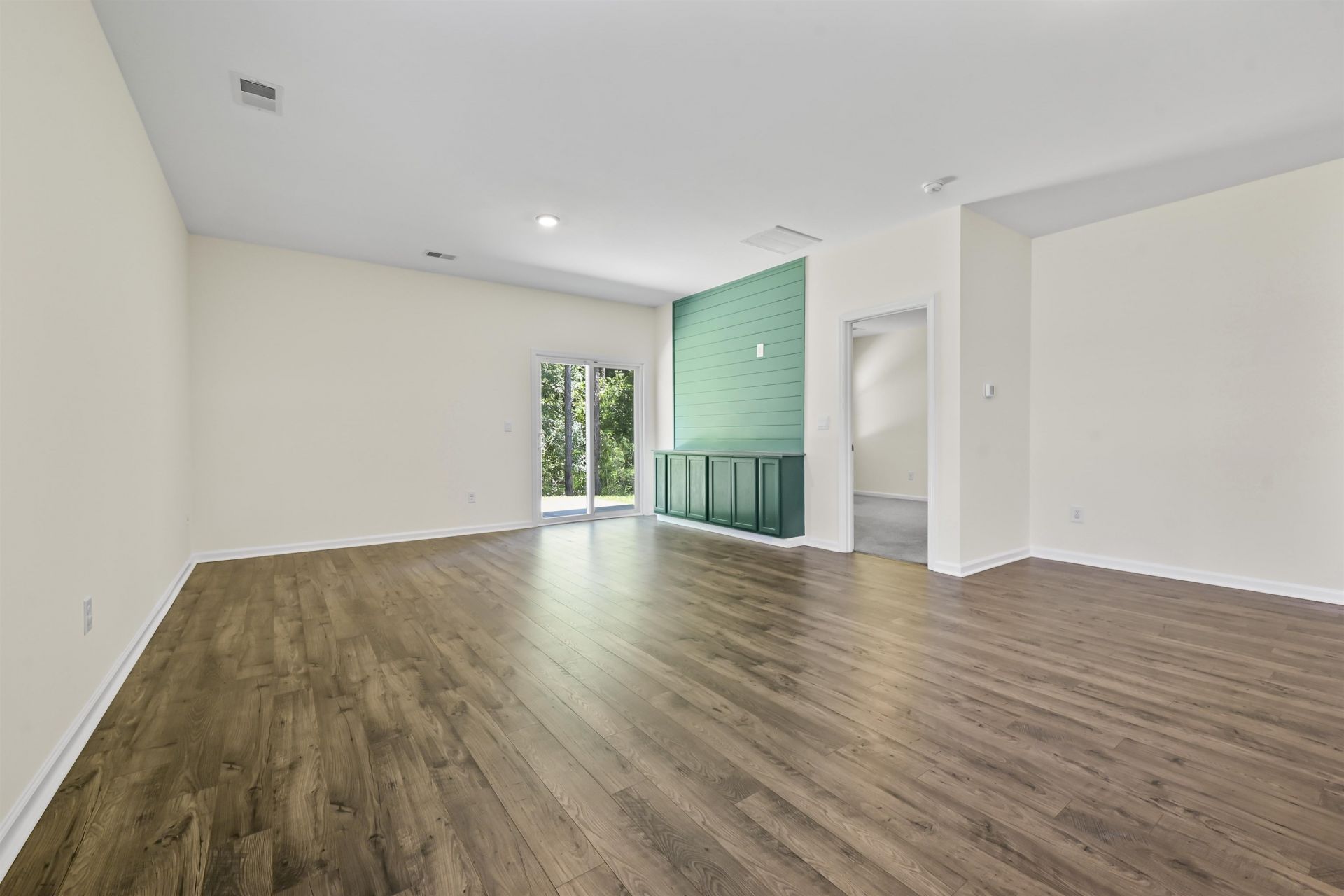 4005 Sweetspire Court Photo 6