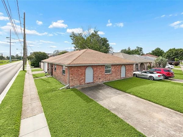 4444 W ESPLANADE Avenue, Metairie, LA 70006