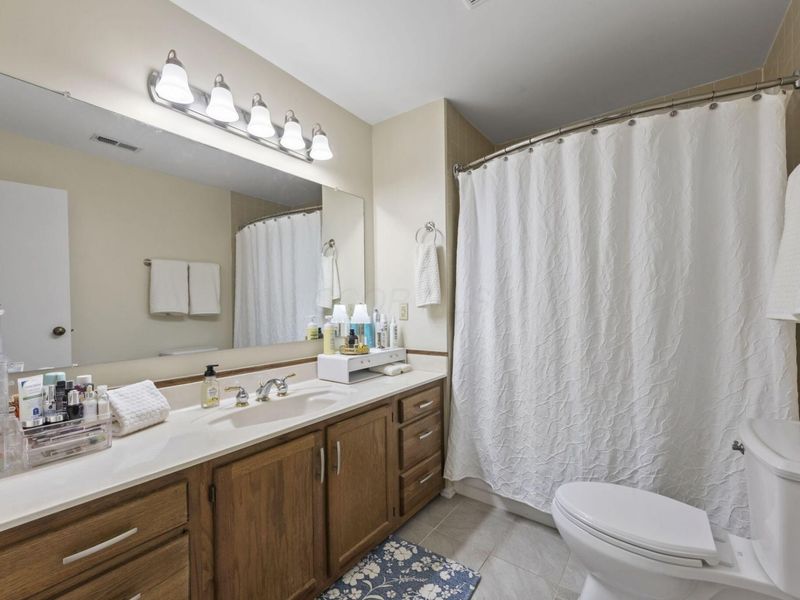 5784 Parkbridge Lane, Unit 12-4, Dublin, OH 43016 Photo 23