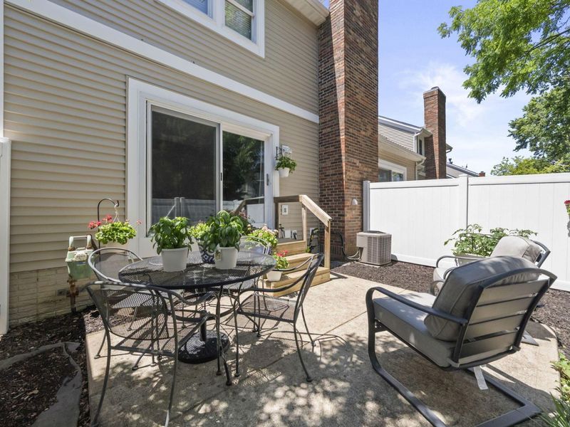 5784 Parkbridge Lane, Unit 12-4, Dublin, OH 43016 Photo 37