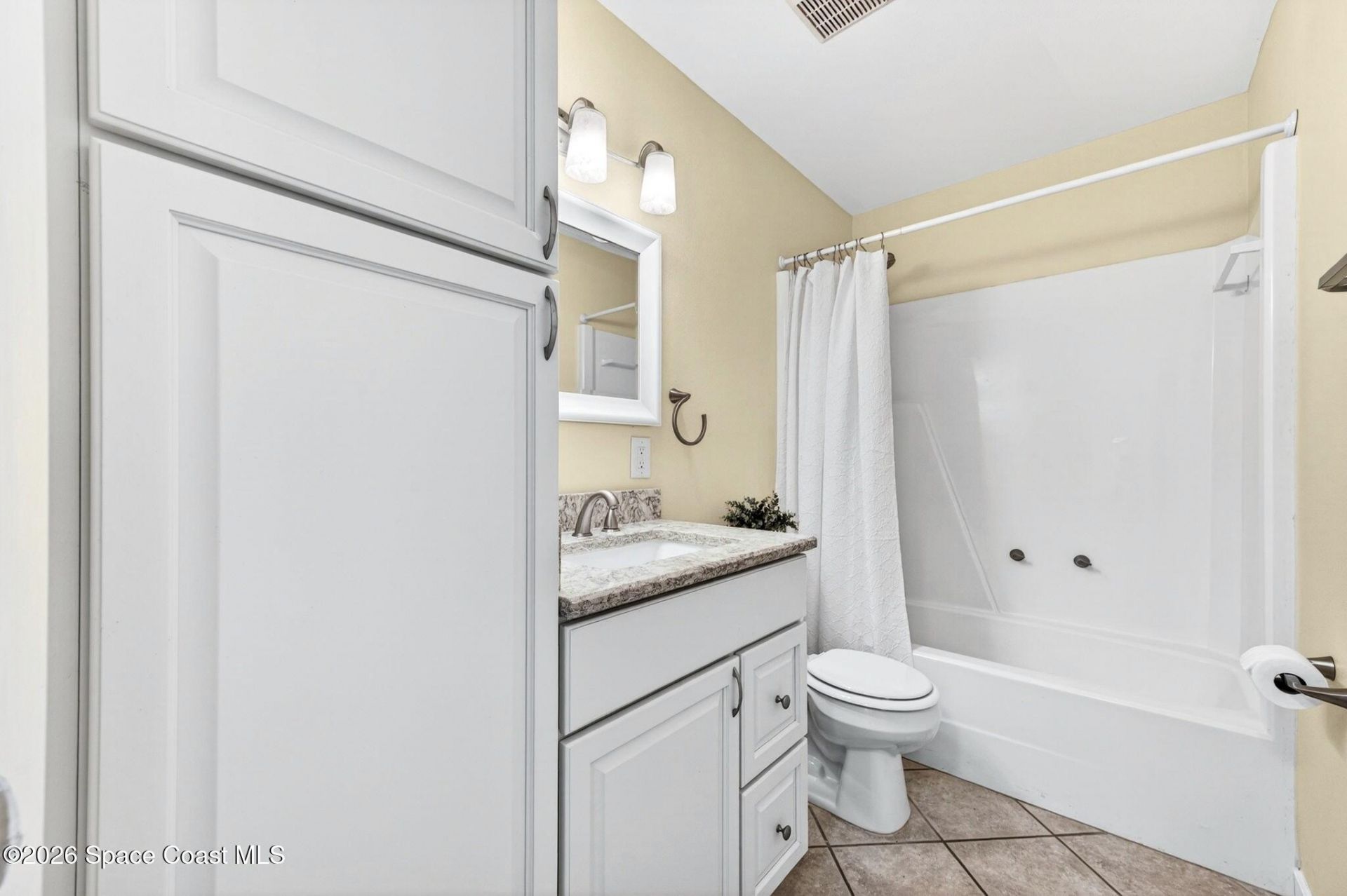255 Paradise Boulevard, Unit 14, Indialantic, FL 32903 Photo