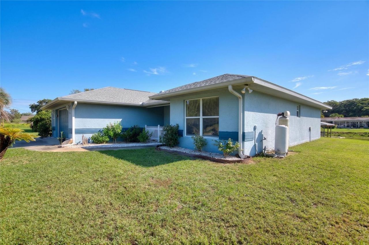 6225 Amaryllis Drive, Indian Lake Estates, FL 33855 Photo
