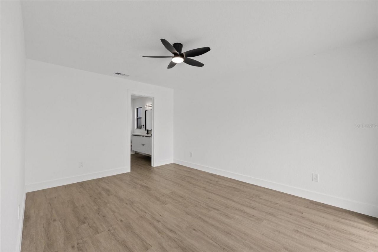 10609 Out Island Drive, Tampa, FL 33615 Photo