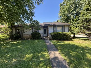 392 Pasadena Drive, Lexington, KY 40503