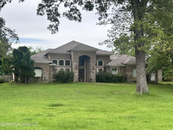 182 Northshore Boulevard, Madison, MS 39110
