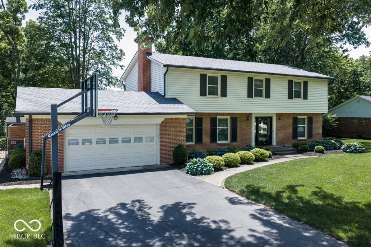 5855 Kilmer Lane, Indianapolis, IN 46250 Main Photo