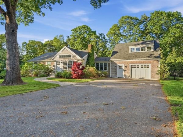 26 High Ona Hill Rd, Barnstable, MA 02632