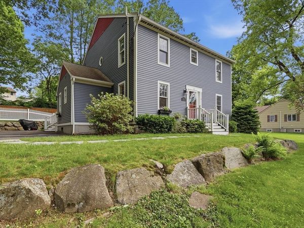 28 Modoc Street, Worcester, MA 01604