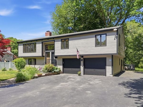26 Causeway St., Hudson, MA 01749